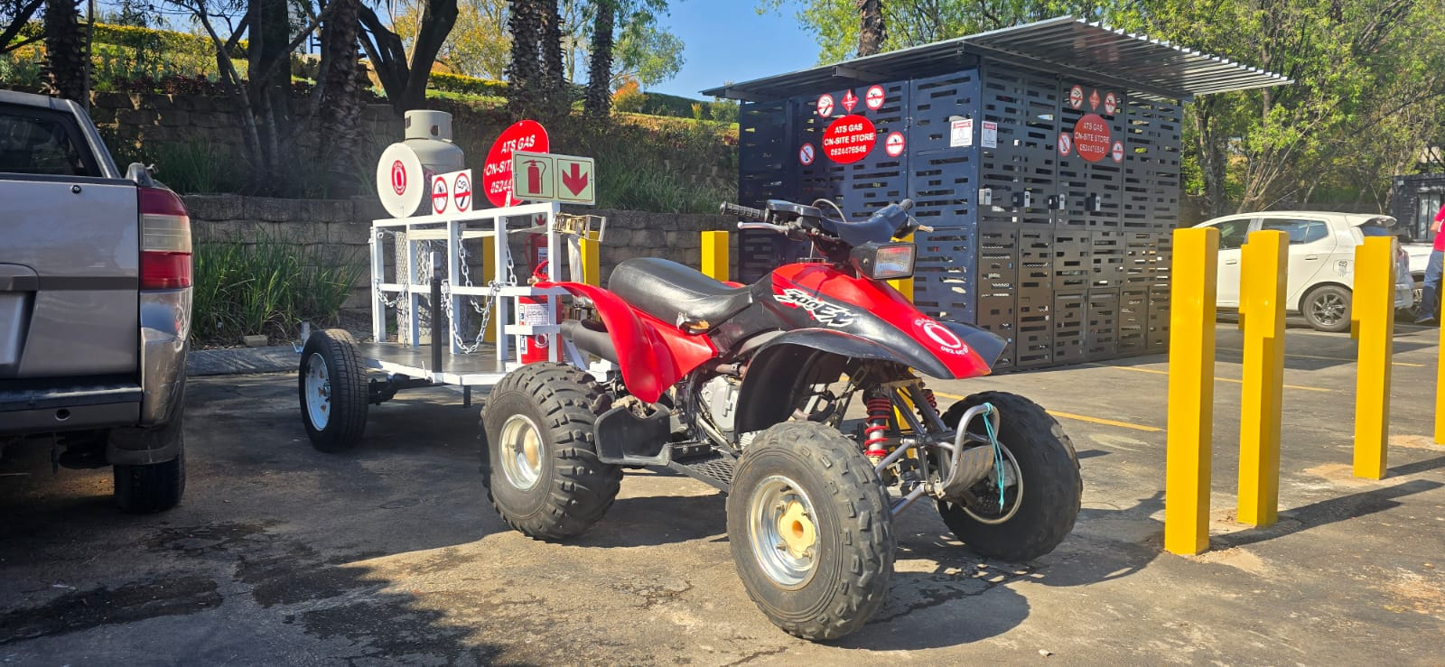 ATS Gas on-site store and EZI-PUDO cylinder collection lockers at Eagle Canyon Estate